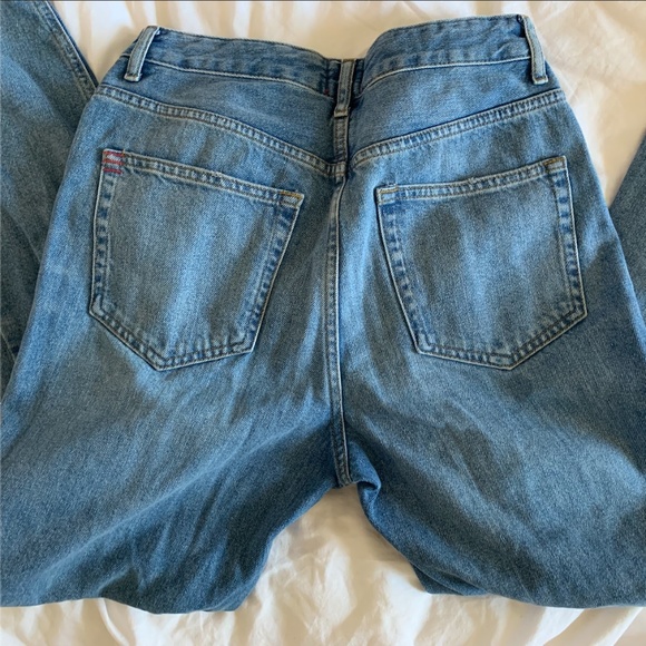 BDG W26 Blue Medium Wash Mom Jeans - Picture 6 of 6